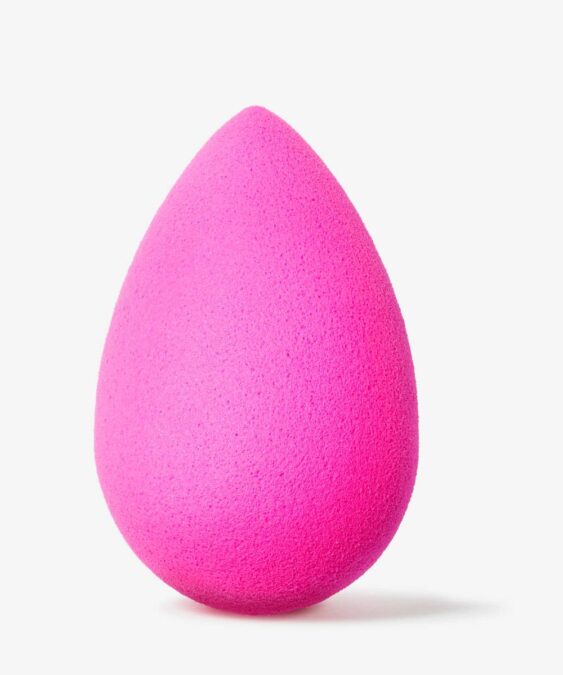 How To Use A Beautyblender - Beauty Bay Edited