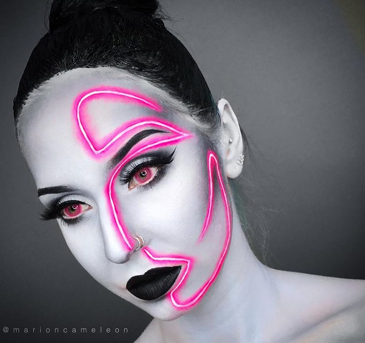 Here S How To Nail Instagram S Neon Lights Eyeshadow Trend Beauty Bay Edited neon lights eyeshadow trend