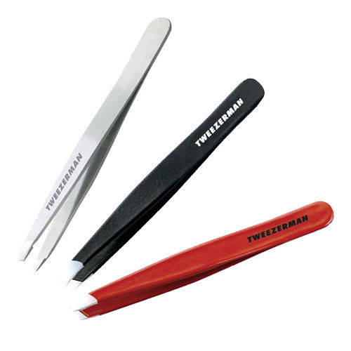 Breaking Into Beauty: Meet Christen Dominique, Founder Of Dominique Cosmetics