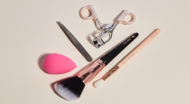 6 Essential Makeup Tools And How To Use Them Beauty Bay Edited