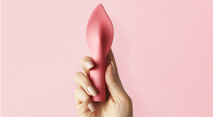 One Night With A French Lover, Firefighter & Tennis Pro: Smile Makers  Vibrator Review - Beauty Bay Edited