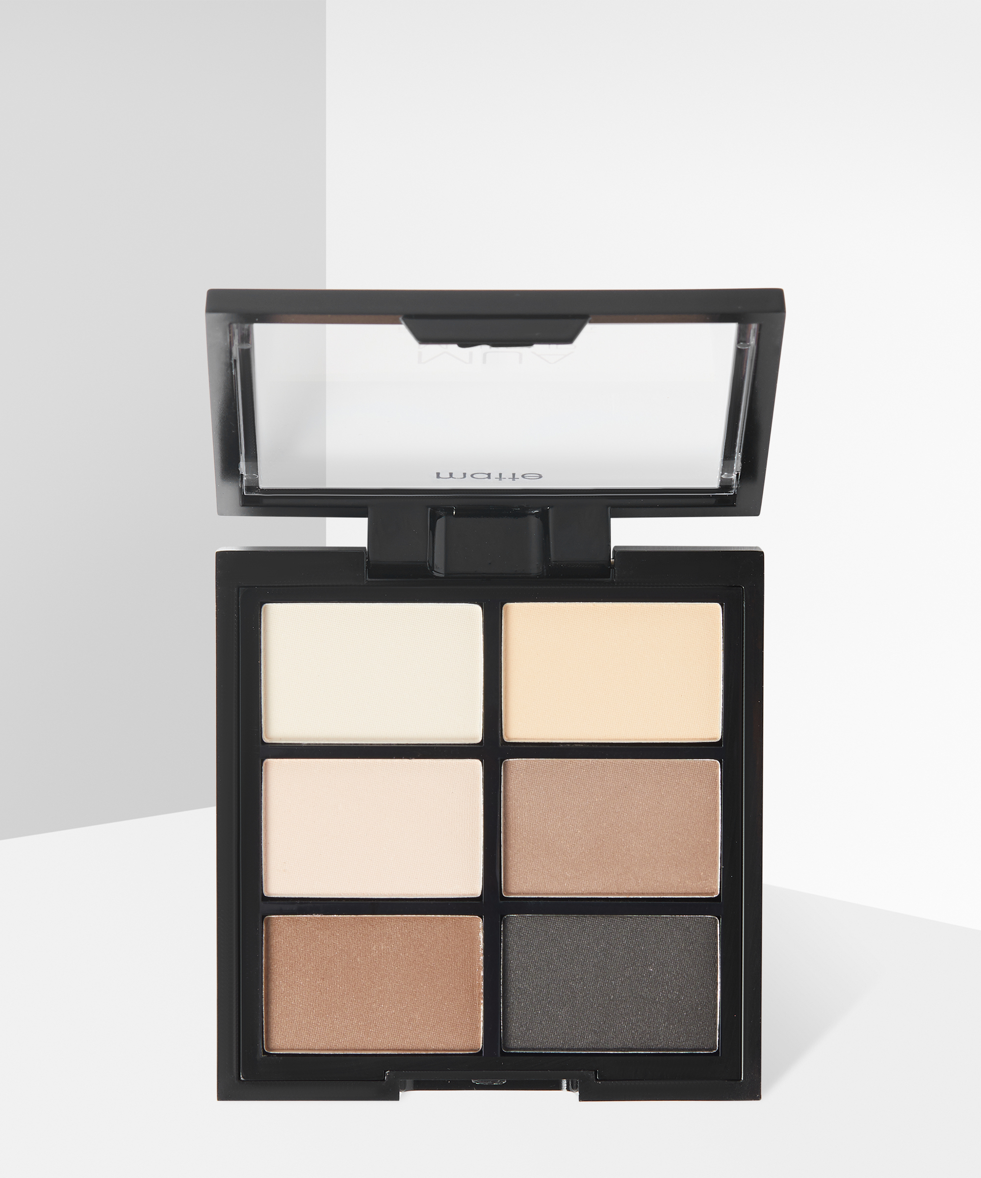 6 Ways To Prolong & Maintain A Tan