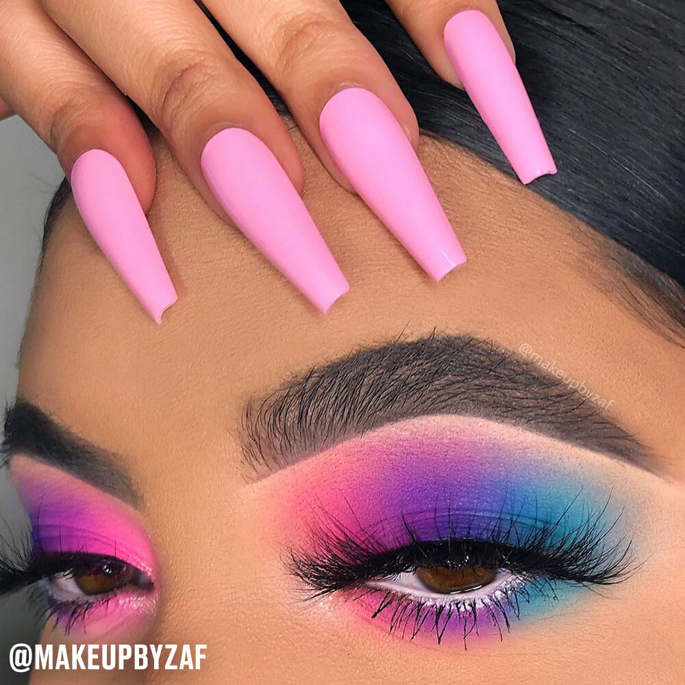 Gorgeous Makeup Trends To Be Wearing in 2021 : Pink Watercolor Eye Makeup   Макияж глаз, Макияж для глаз, Фиолетовый макияж глаз