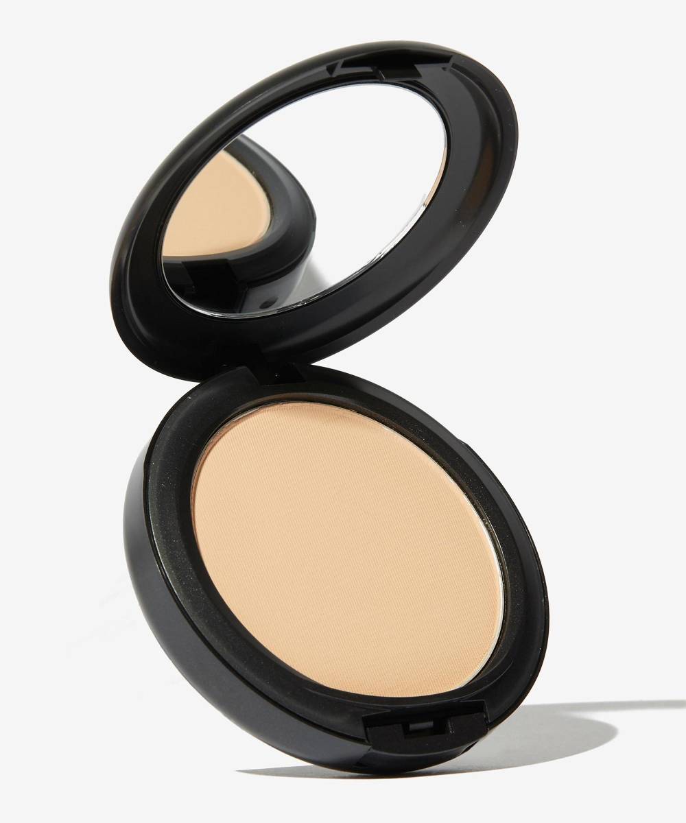 M·A·C Cosmetics Studio Fix Powder Plus Foundation