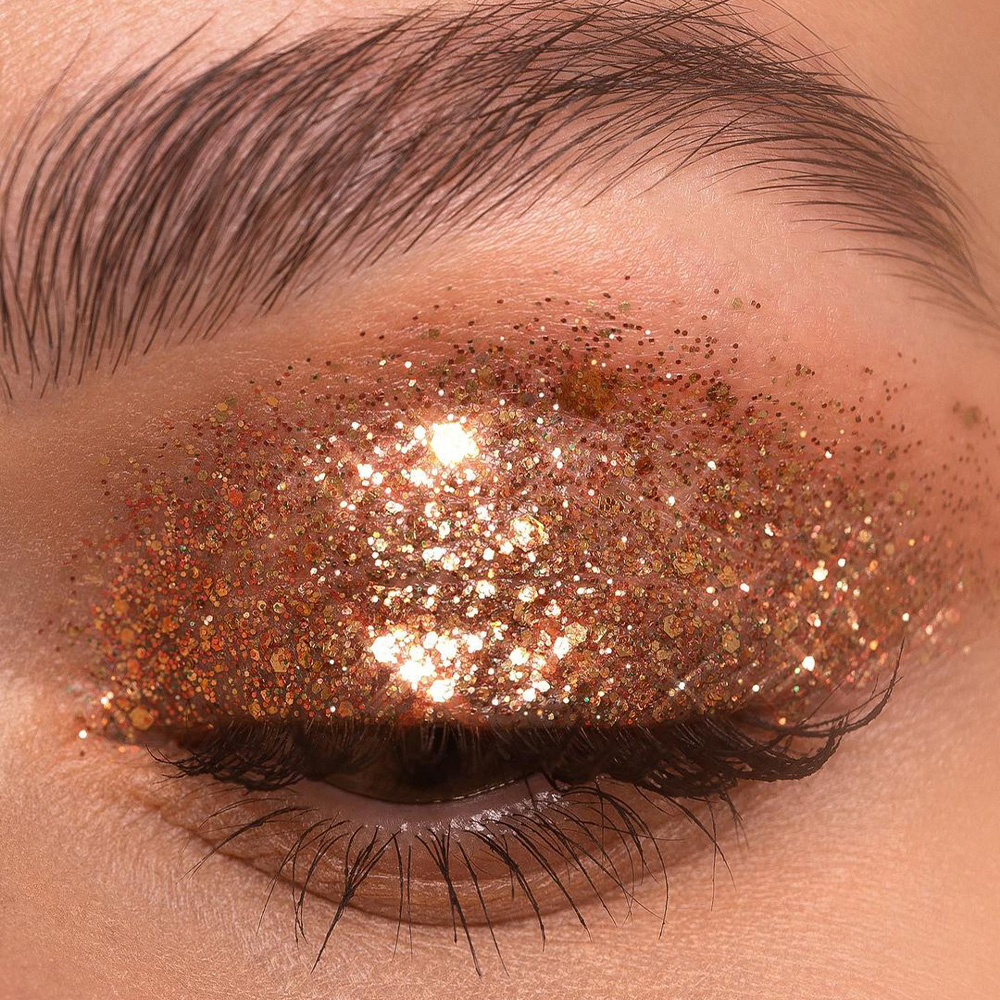 metallic gold eye makeup