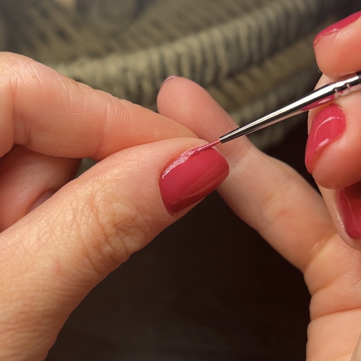 Clean Your Nail Art Brushes Perfectly! 