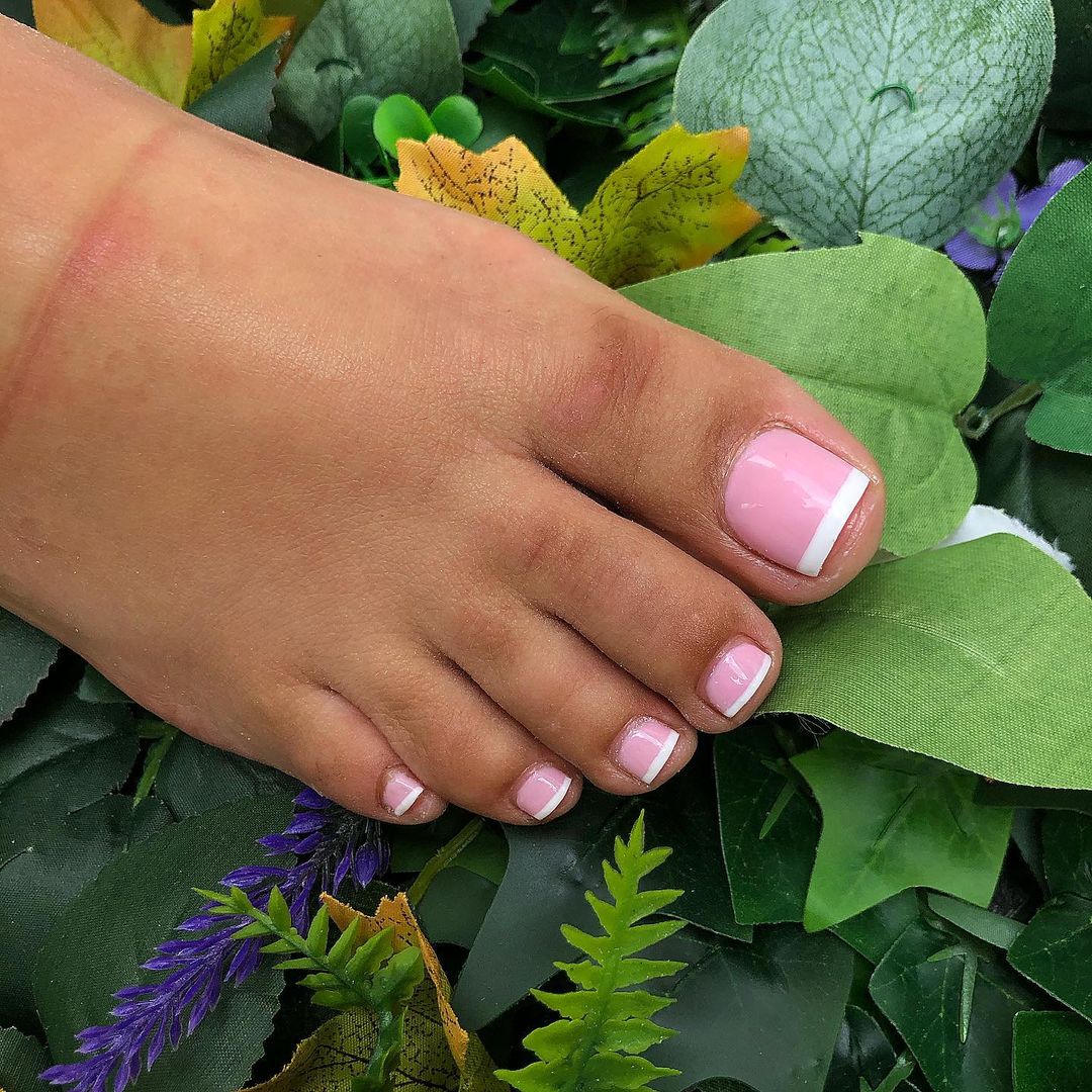 Aetomce 24pcs Press on Toenails for Women Glossy Full Cover Fake Toenail  Fashion False Nail for Toe Girl Artificial Toenails Acrylic Design Toe Nail  Foot Nail Tips Art - Walmart.com