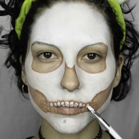 An Easy Skull Makeup Tutorial For Halloween 2023 - Beauty Bay Edited