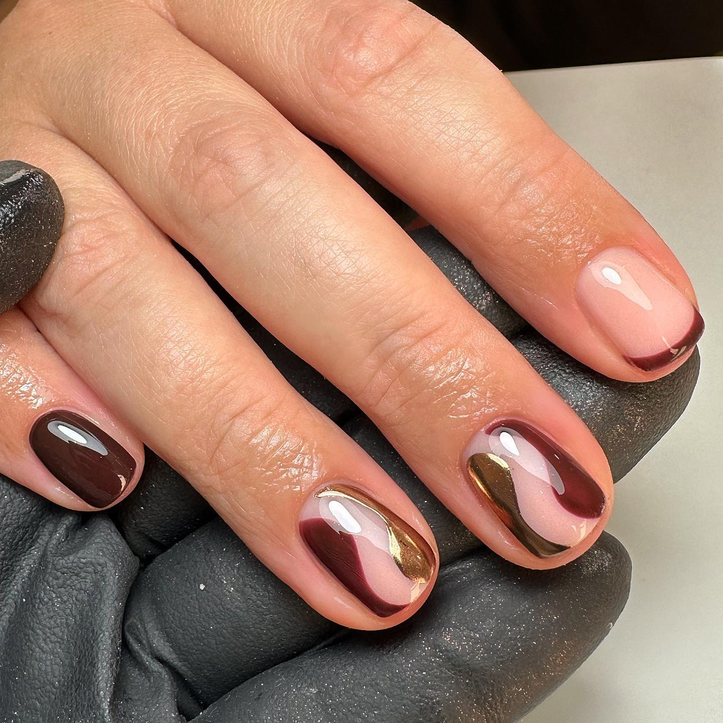 45+ Brown Nail Designs for a Chic and Trendy Korean Look | The KA Edit |  Gel nails, Simple nails, Floral nails