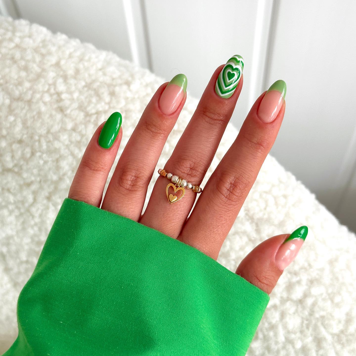 Forest Green Nails Are The Manicure Color Trend Of Our Cottagecore Dreams