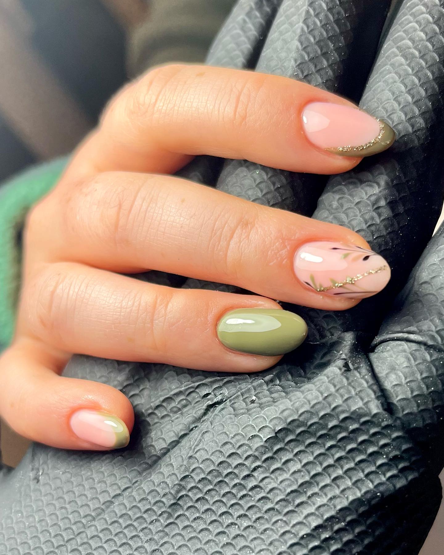50+ Green Nails To Try Right Now! - The Pink Brunette