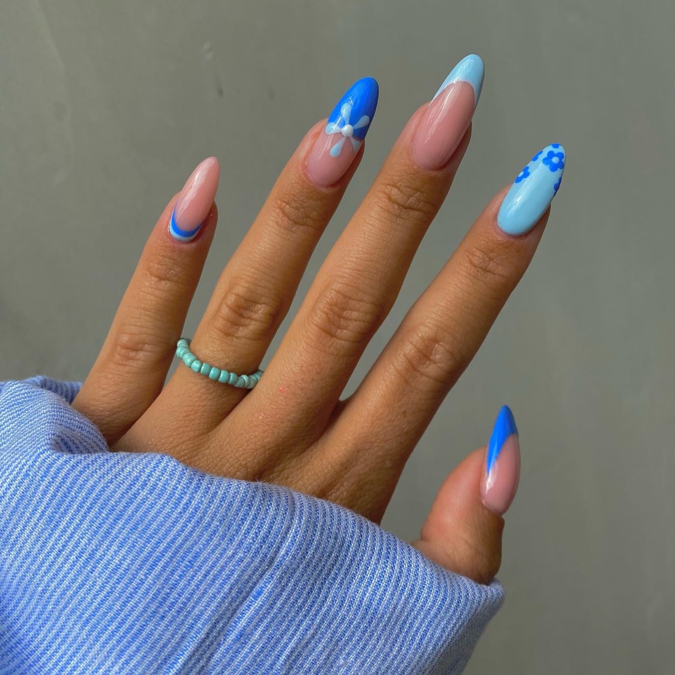 nail designs blue