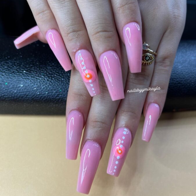 20 Ways To Try Summer 2022's Aura Nails Trend - Beauty Bay Edited