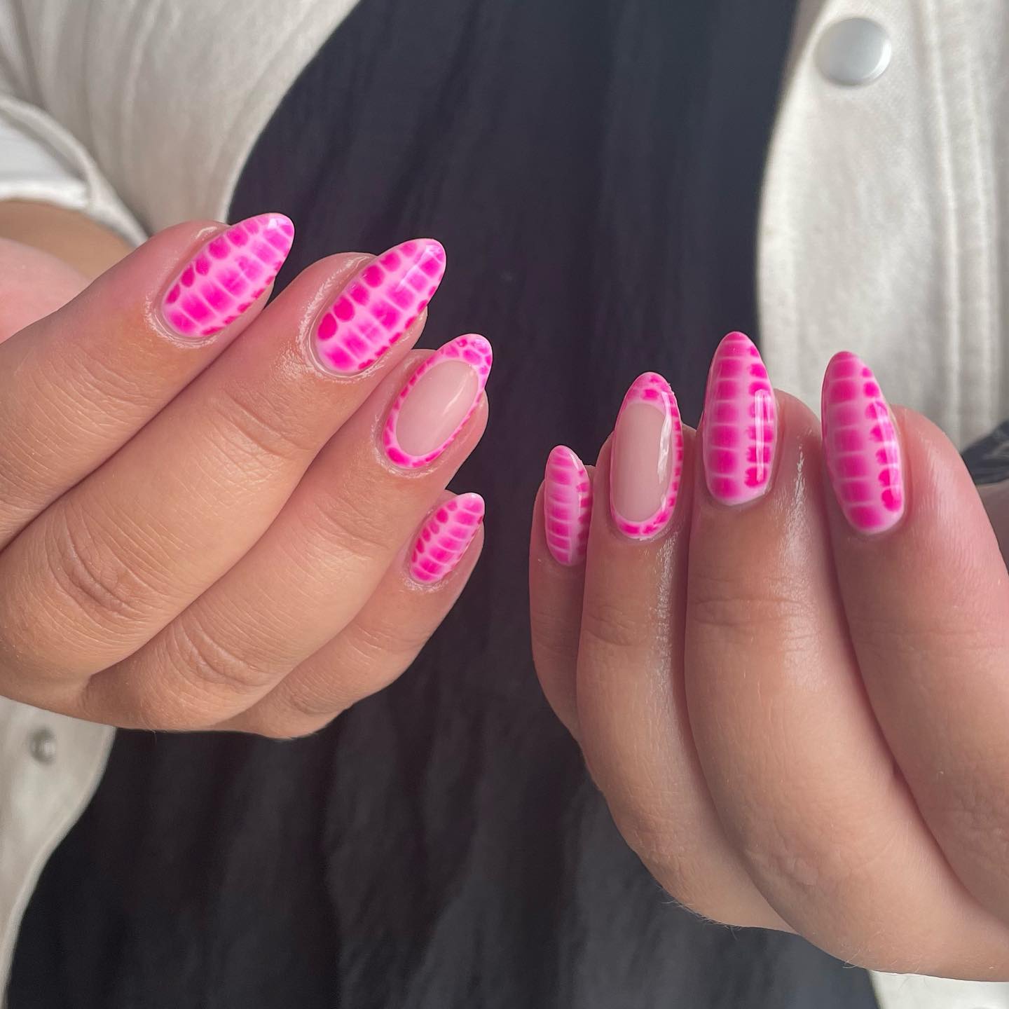 Pink and black | Pink black nails, Pink acrylic nails, Pink nails
