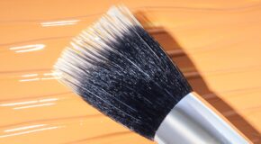 The Best Brushes For Applying Liquid Foundation