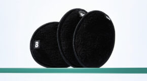 5 Reasons Why You Should Be Using A Cleansing Pad​