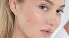 7 Ingredients To Use To Brighten Your Skin