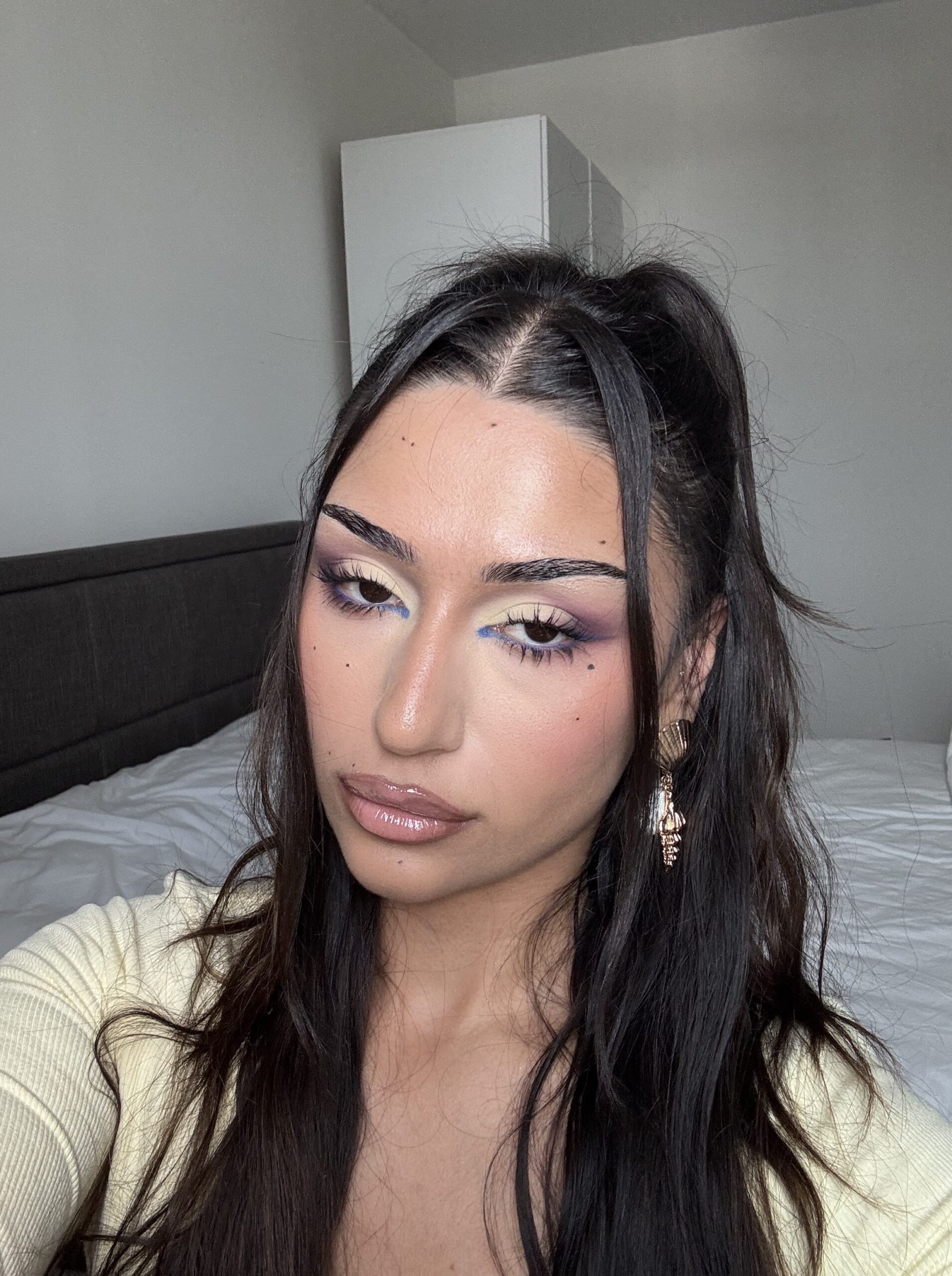 Yellow makeup