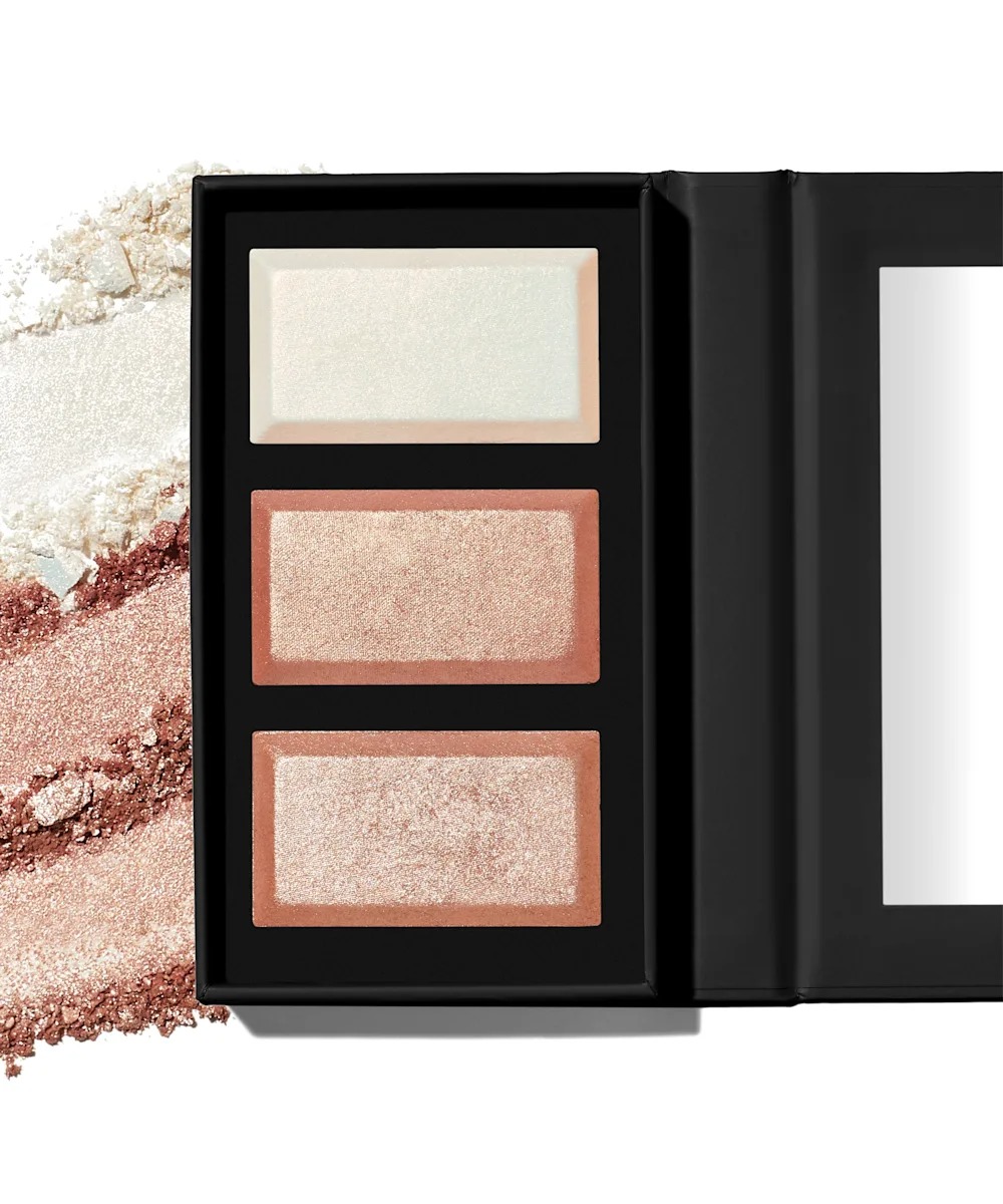 By BEAUTY BAY Highlighter Trio Palette